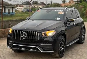 Mercedes-Benz GLE-Class 2021 Black