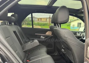 Mercedes-Benz GLE-Class 2021 Black