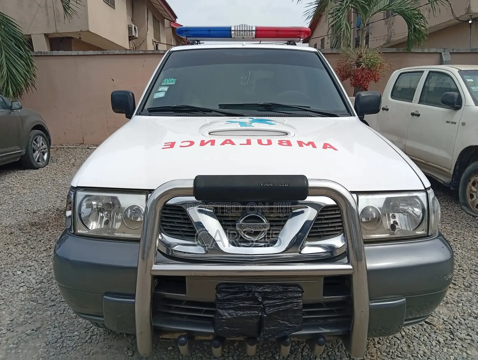 Nissan Terrano 2001 White