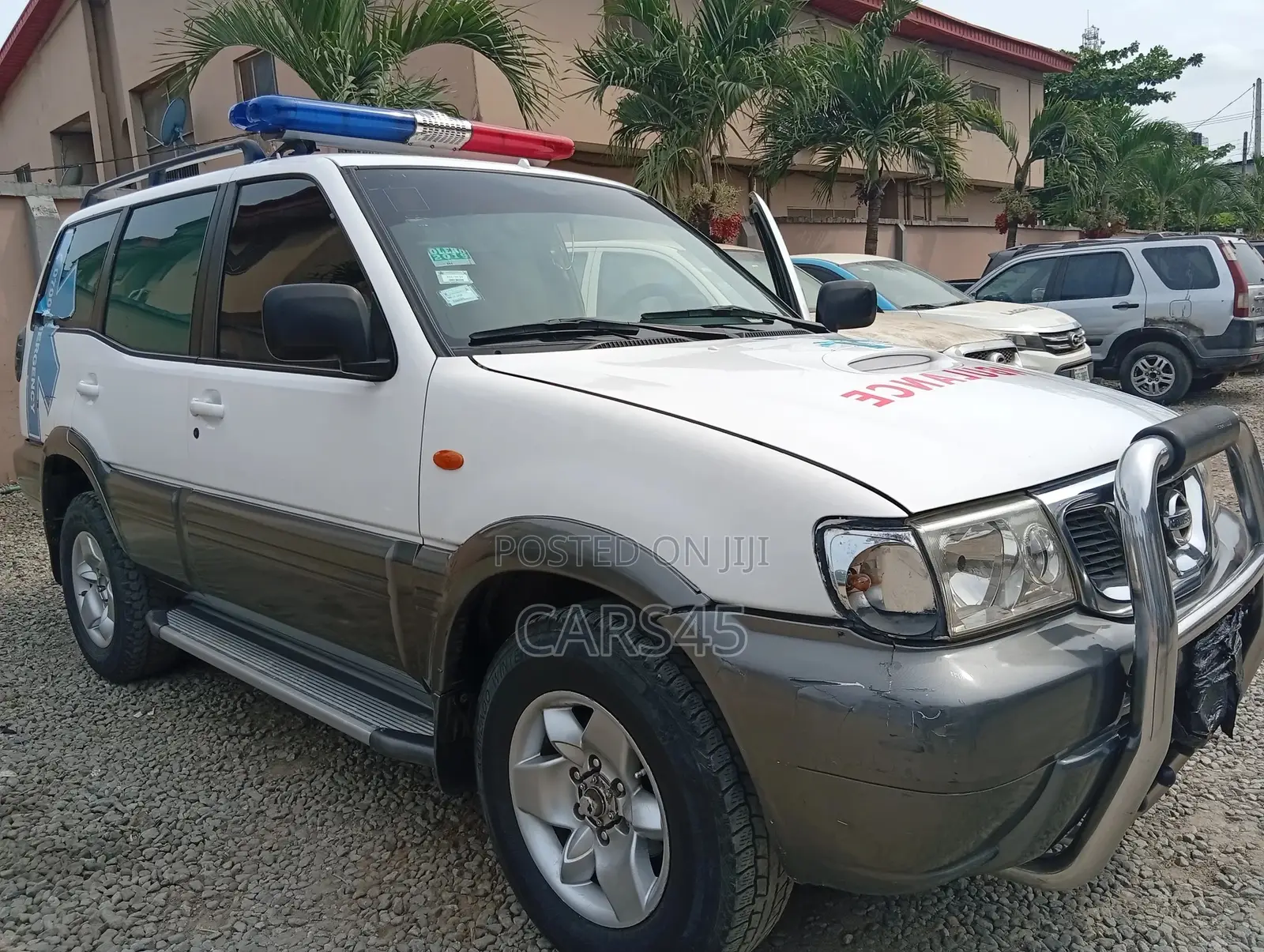 Nissan Terrano 2001 White