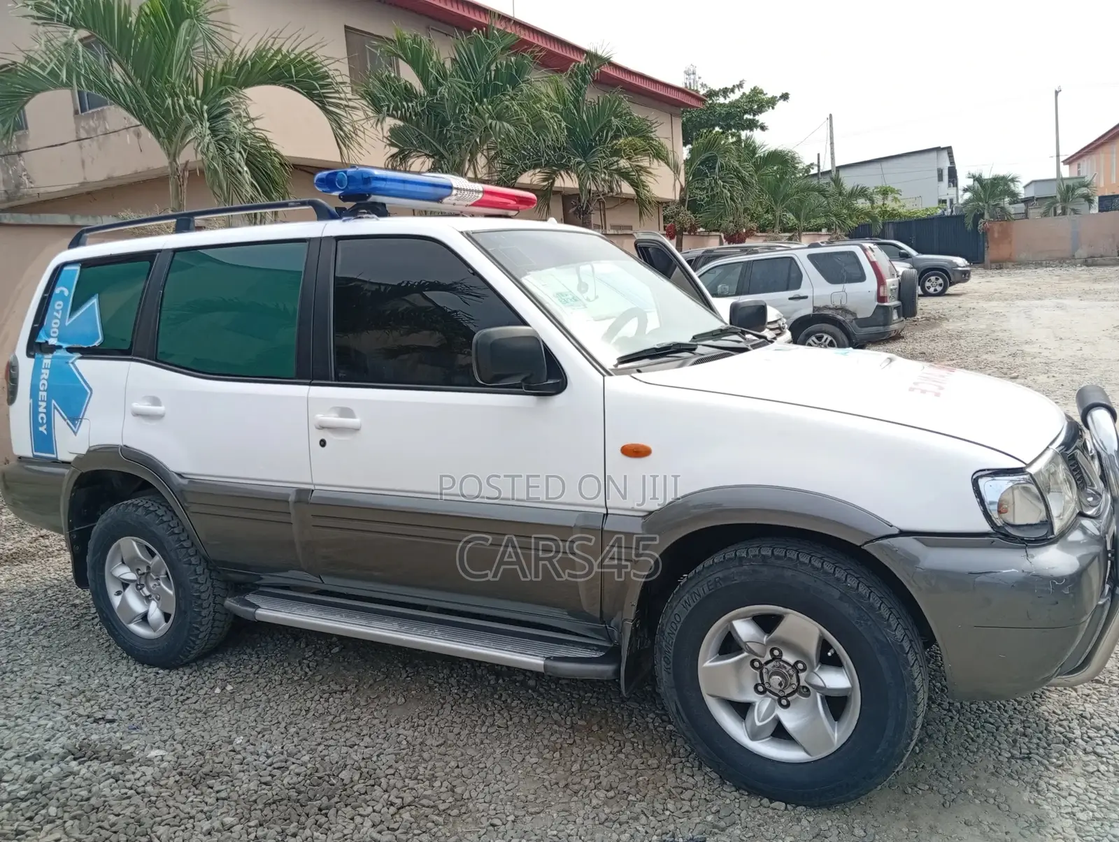 Nissan Terrano 2001 White