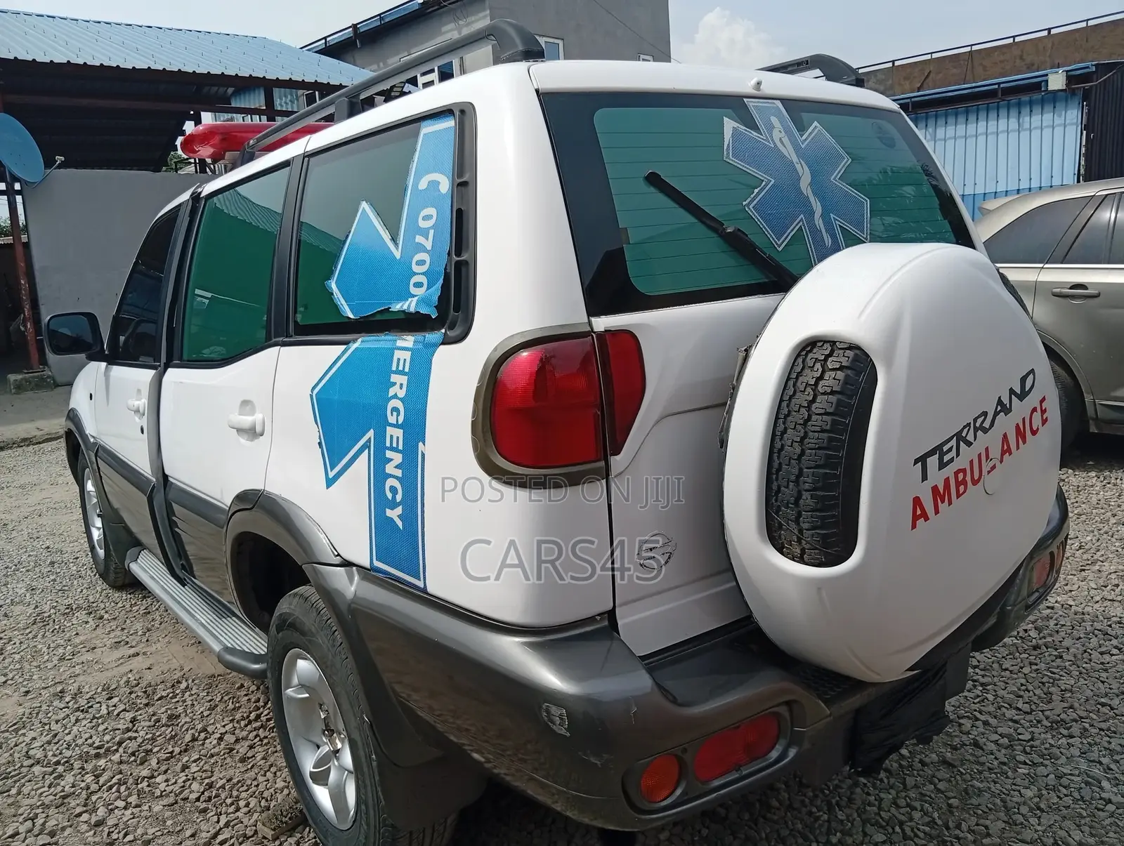 Nissan Terrano 2001 White