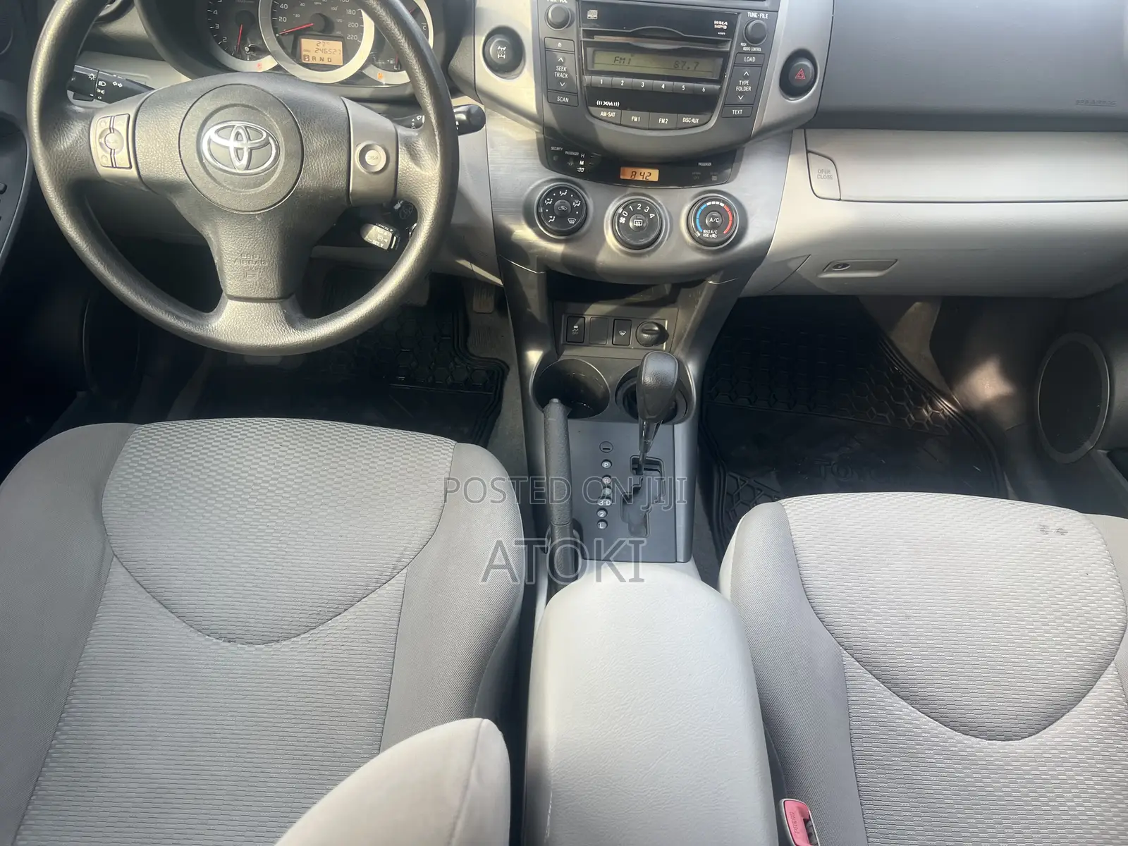 Toyota RAV4 2012 Silver