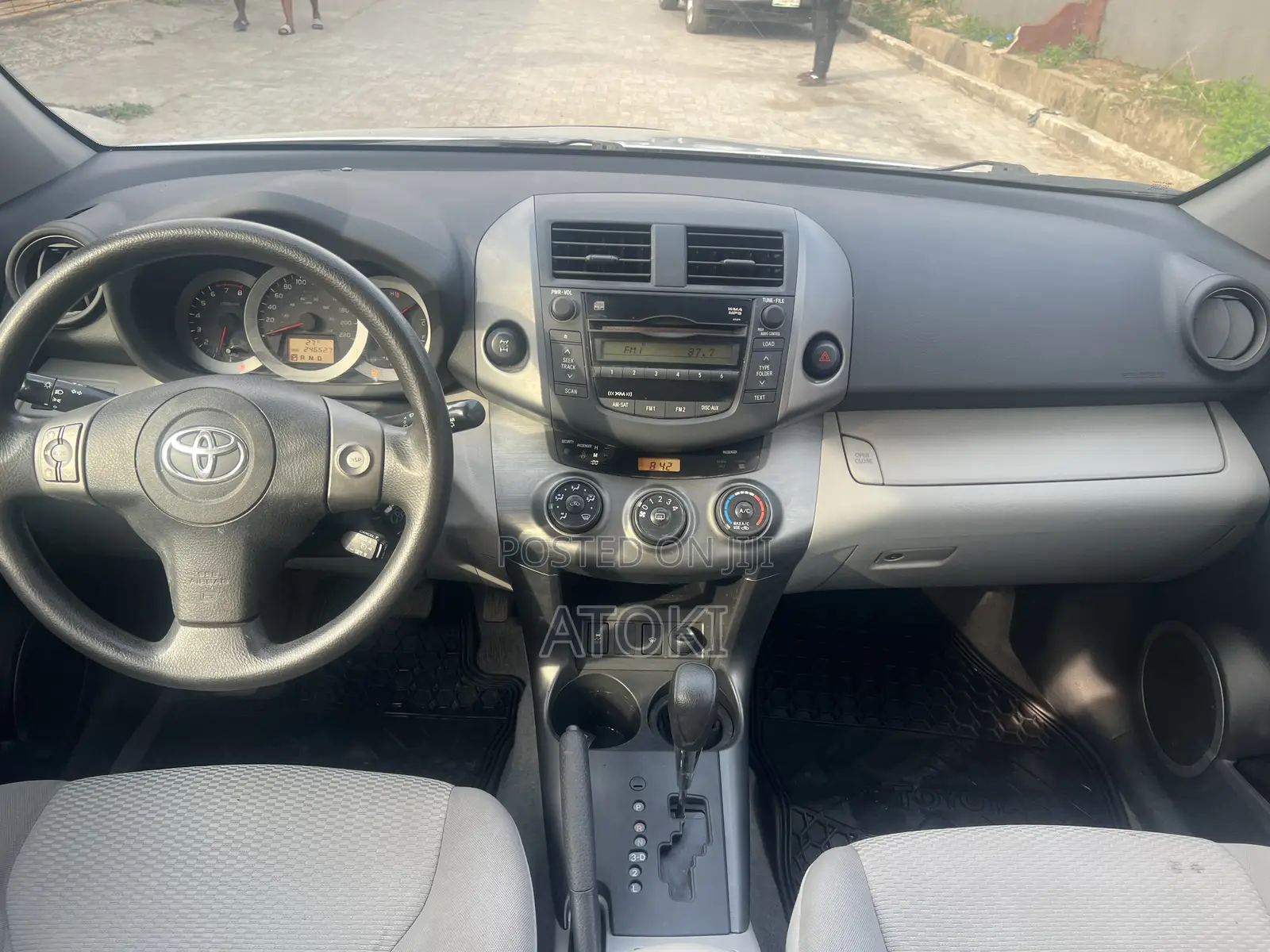 Toyota RAV4 2012 Silver