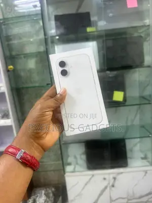 New Apple iPhone 16 Plus 128 GB