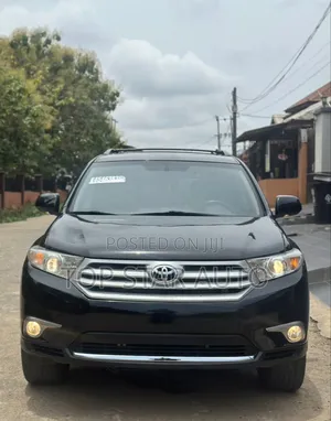 Toyota Highlander Limited 2012 Black