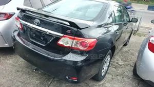Toyota Corolla S 4dr Sedan (1.8L 4cyl 4A) 2012 Black