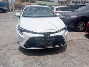 New Toyota Corolla 2024 White