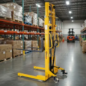2ton Hydraulic Lifter/Stacker/Pallet Truck/Forklift