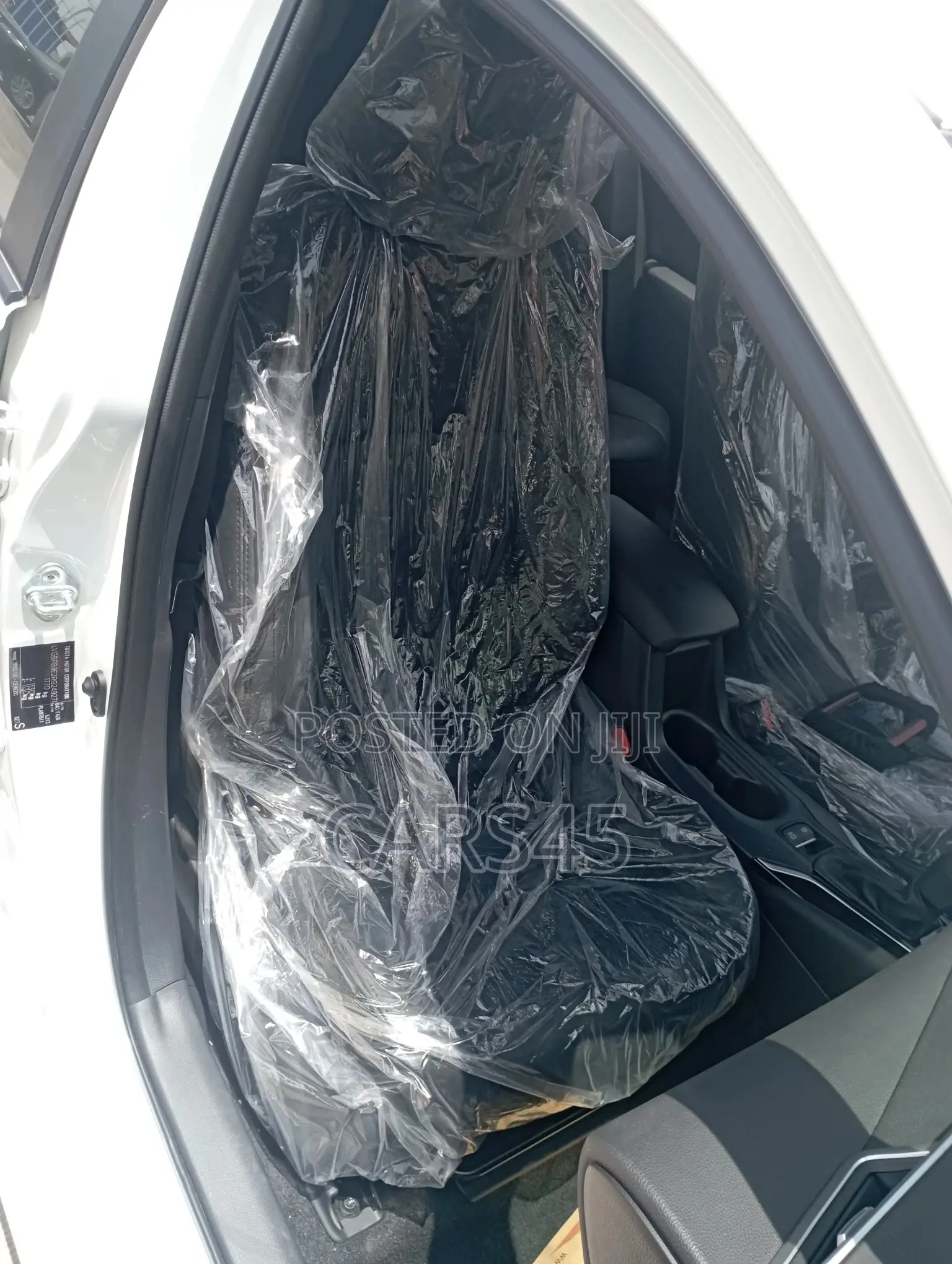 New Toyota Corolla 2024 White