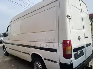 Volkswagen Multivan 2010 White