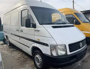 Volkswagen Multivan 2010 White
