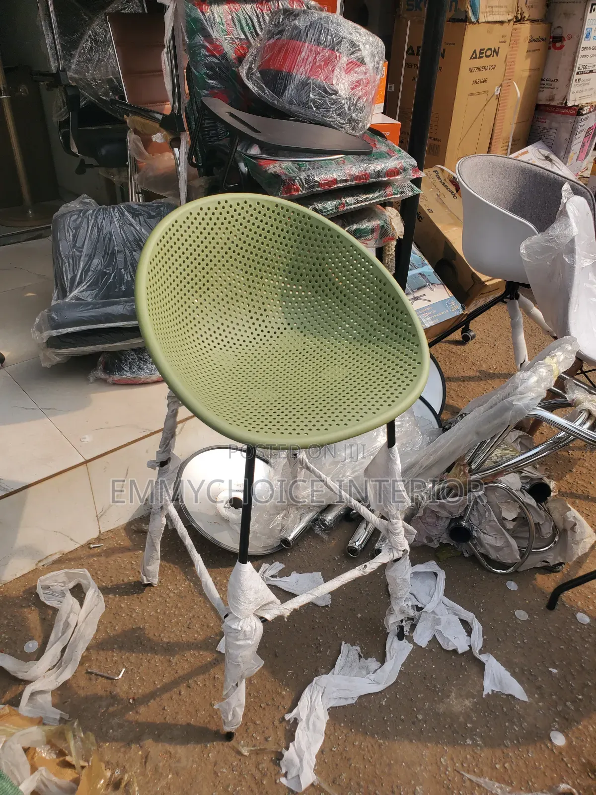 Kitchen Plastic Chair With Iron Base