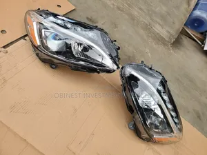 Mercedesbenz Headlights 205 2017 Edition. Single Charger Type.