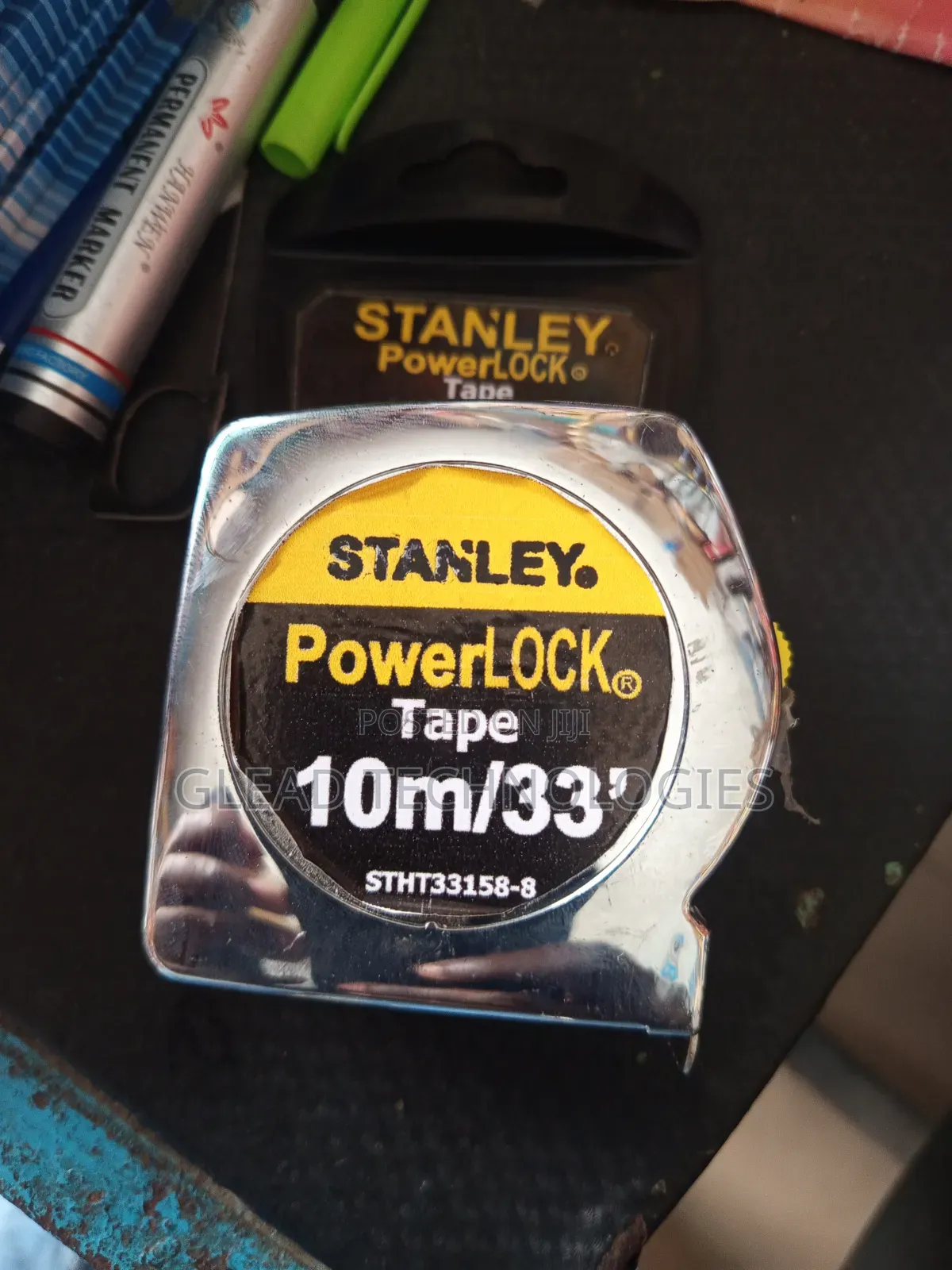 10m Stanley Powerlock Tape