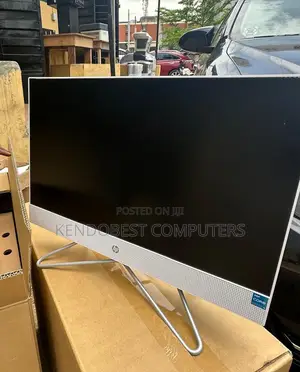 New HP 200 G4 22 All-in-One 8GB Intel Core i3 SSD 256GB