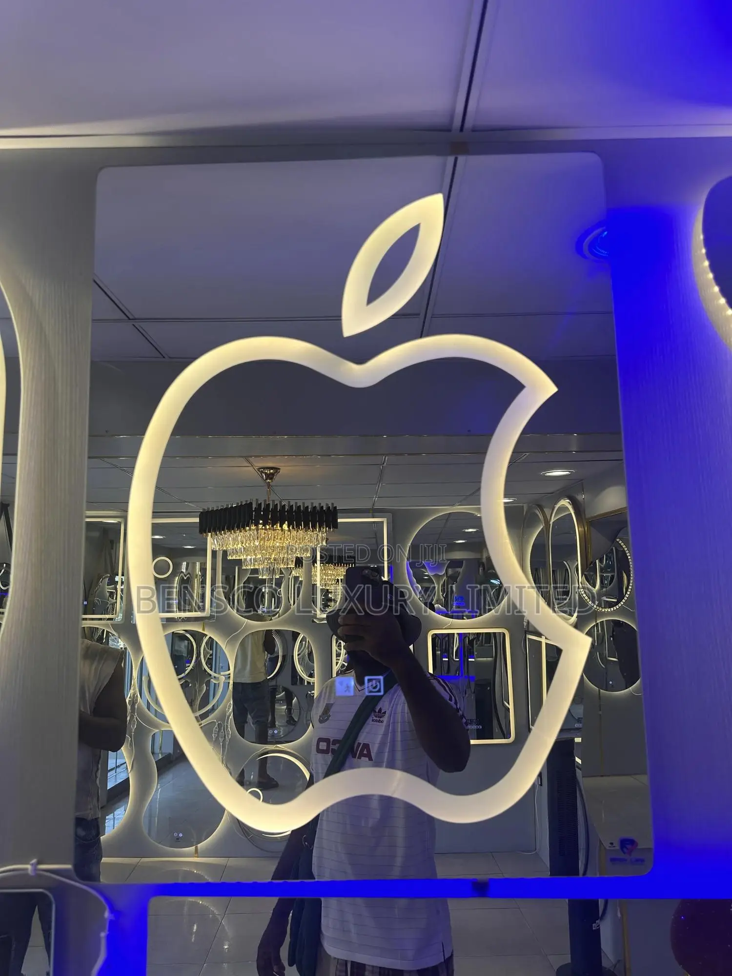 An Apple Design Led Bathroom Mirror