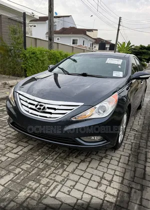 Hyundai Sonata Limited Sedan FWD (2.4L 4cyl 6A) 2012 Blue