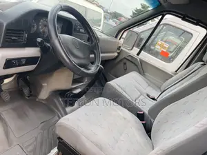 Volkswagen Multivan 2010 White