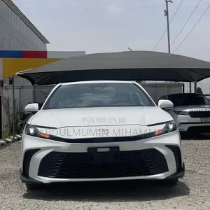 Toyota Camry 2026 White
