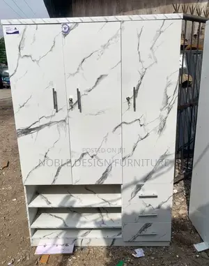 4feet by 6feet Wardrobe