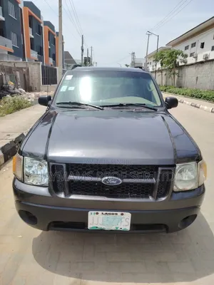 Ford Explorer Sport Track Automatic 2005 Black