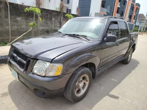 Ford Explorer Sport Track Automatic 2005 Black