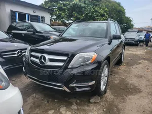 Mercedes-Benz GLK-Class Base GLK 350 4dr 4x2 (3.5L 6cyl 7A) 2015 Black