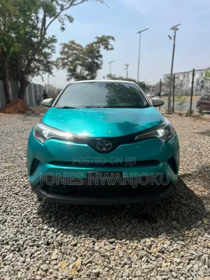 Toyota C-HR XLE FWD Sport Utility (2.0L 4cyl 2AM) 2018 Green