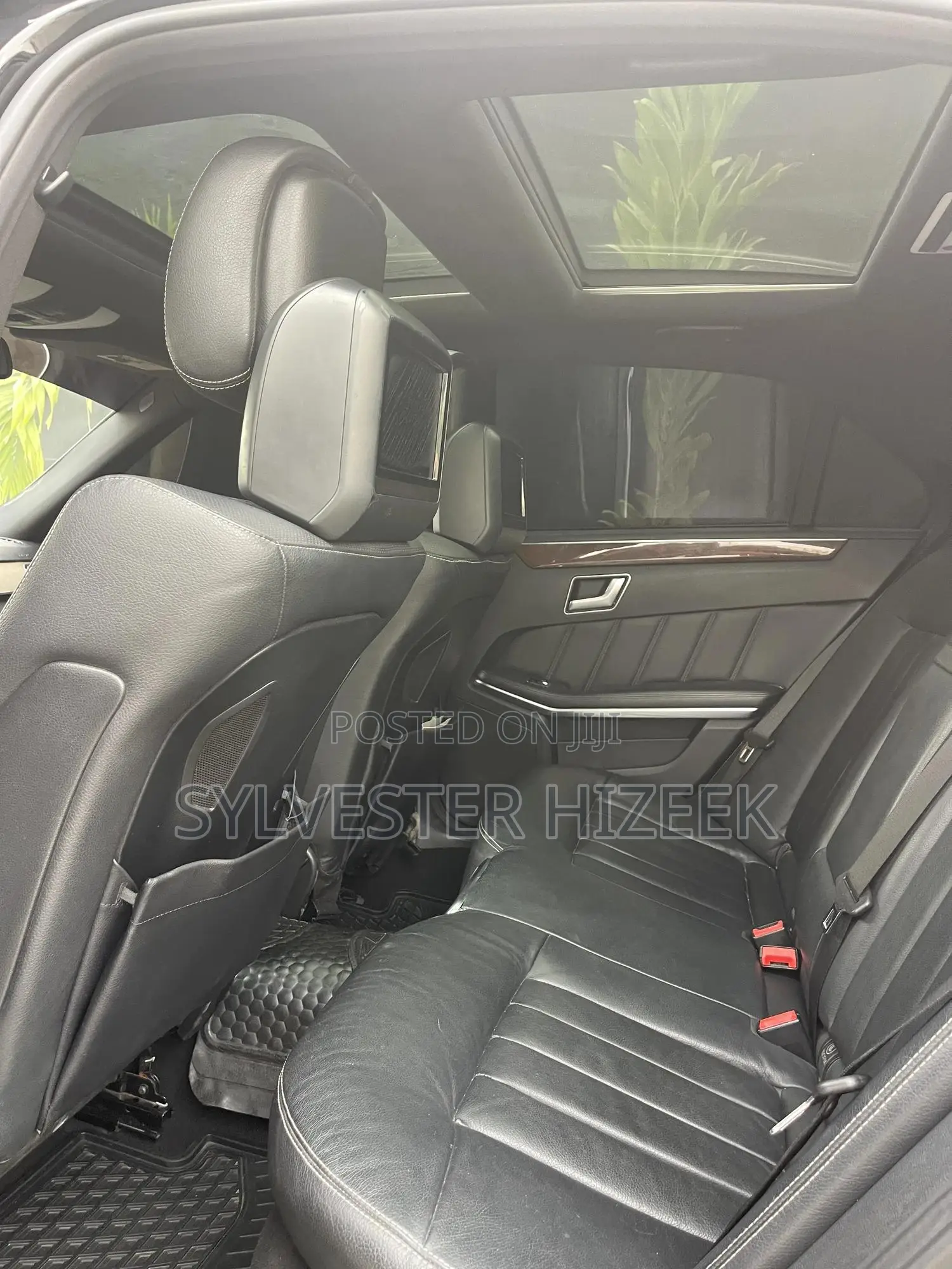 Mercedes-Benz E350 2014 Black