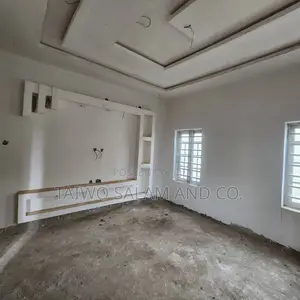 2bdrm Bungalow in Akala Express for sale