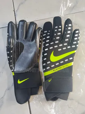 Nike Goalkeeper Phantom
