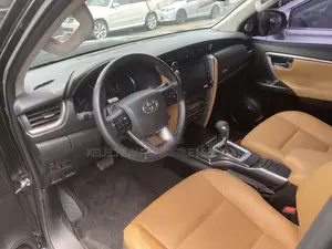 Toyota Fortuner 3.0 D Turbo AWD 2023 Black