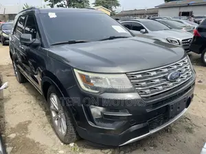 Ford Explorer Limited 4dr SUV AWD (3.5L 6cyl 6A) 2016 Gray