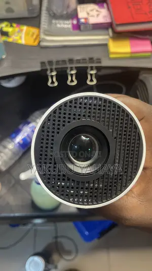 Hy 300 Pro Projector