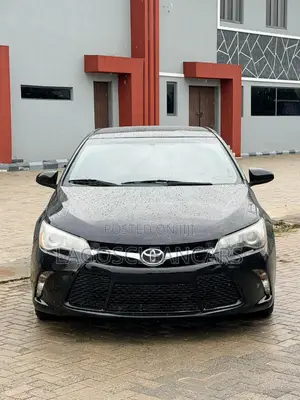 Toyota Camry SE 4dr Sedan (2.5L 4cyl 6A) 2015 Black