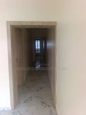 2bdrm Apartment in Adeosun Est, Akobo for rent