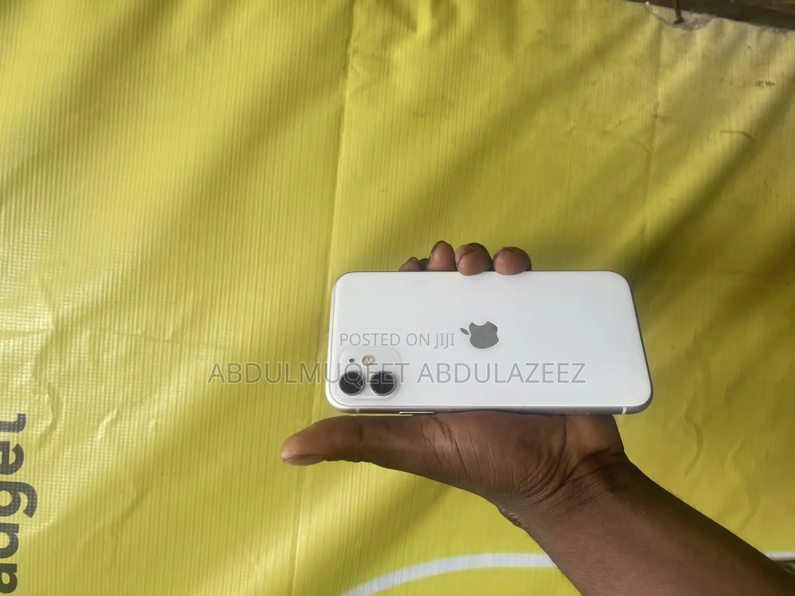 Apple iPhone 11 64 GB White