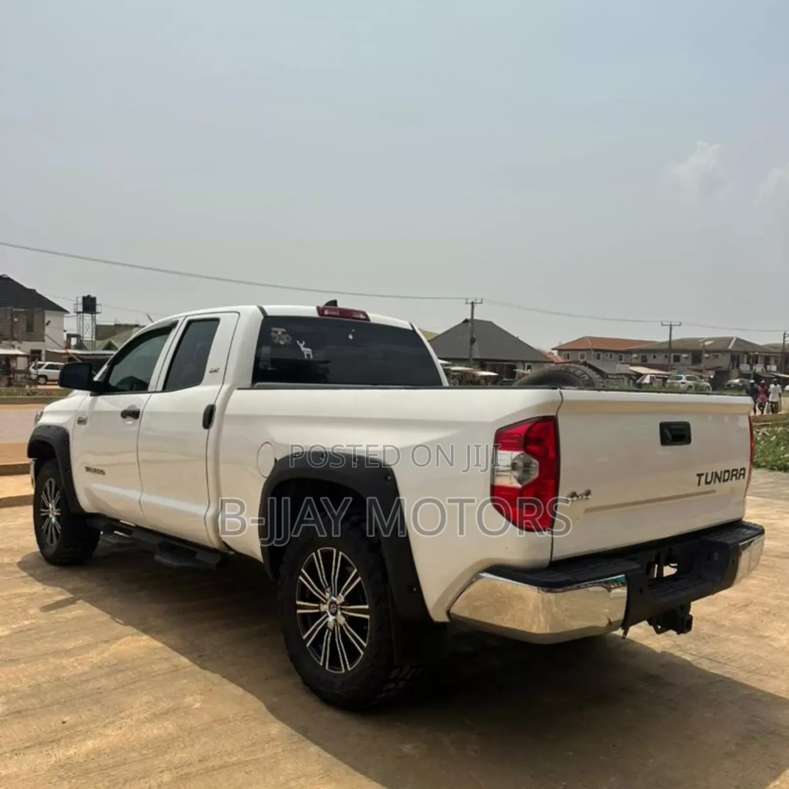 Toyota Tundra Limited 2021 White