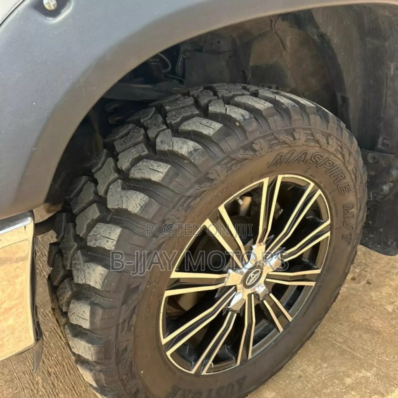 Toyota Tundra Limited 2021 White