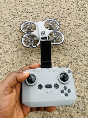 I9max Mini Drone + Extra Battery.