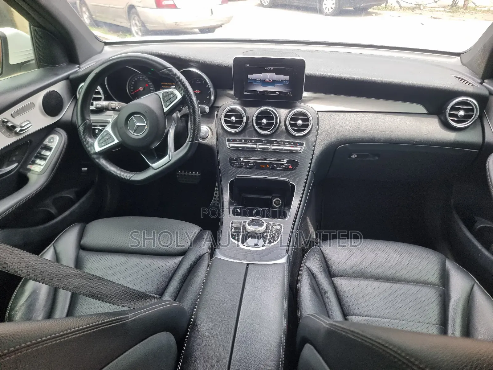 Mercedes-Benz GLC-Class 2019 White