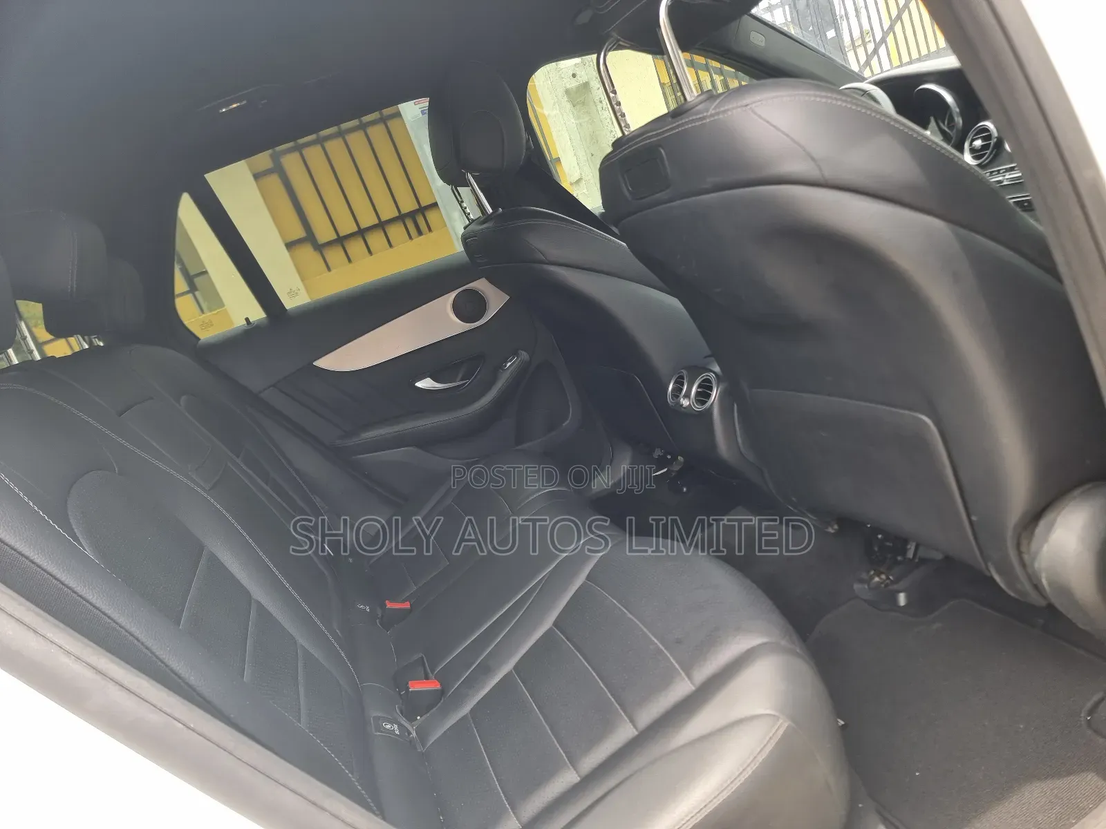 Mercedes-Benz GLC-Class 2019 White