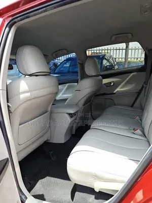 Toyota Venza 2011 Red