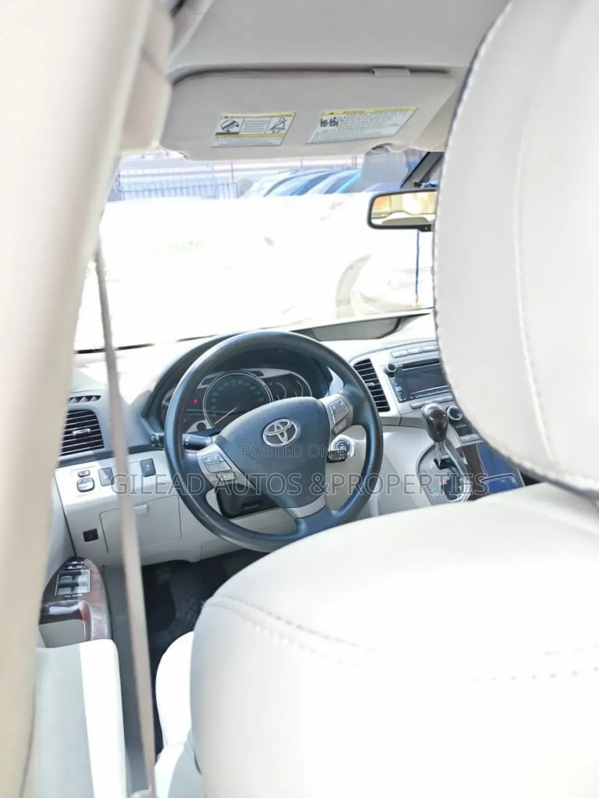 Toyota Venza 2011 Red