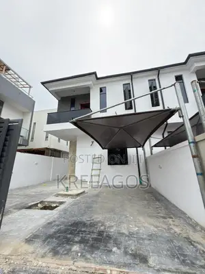 4bdrm Duplex in Orchid, Chevron for sale
