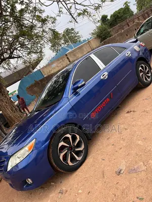 Toyota Camry LE 4dr Sedan (2.5L 4cyl 6AM) 2010 Blue