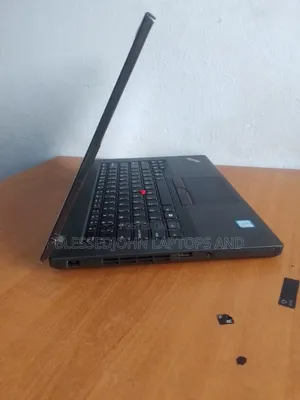 Laptop Lenovo ThinkPad L470 8GB Intel Core i5 SSD 128GB