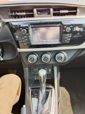 Toyota Corolla 2014 Silver