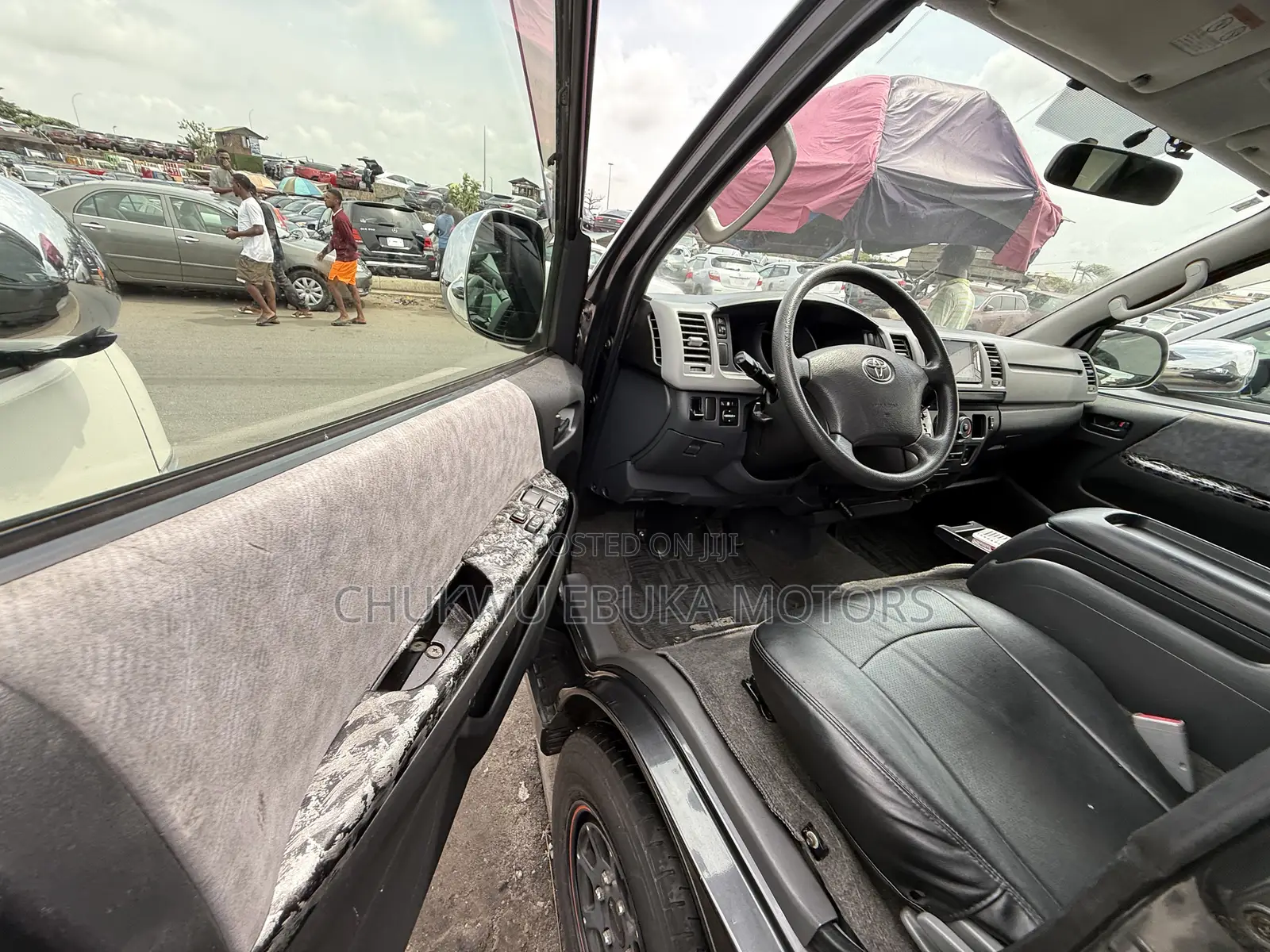 Toyota HiAce 2013 Grey
